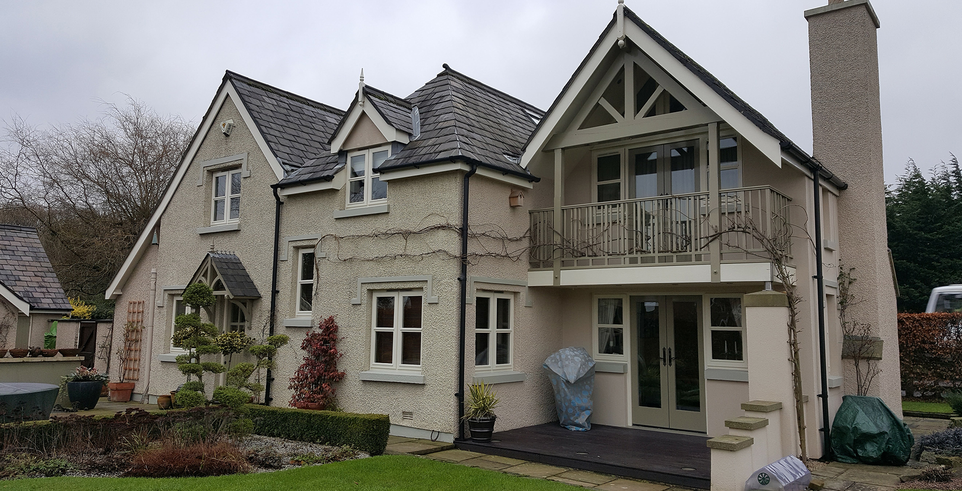 Specialising in all aspects of painting and decorating