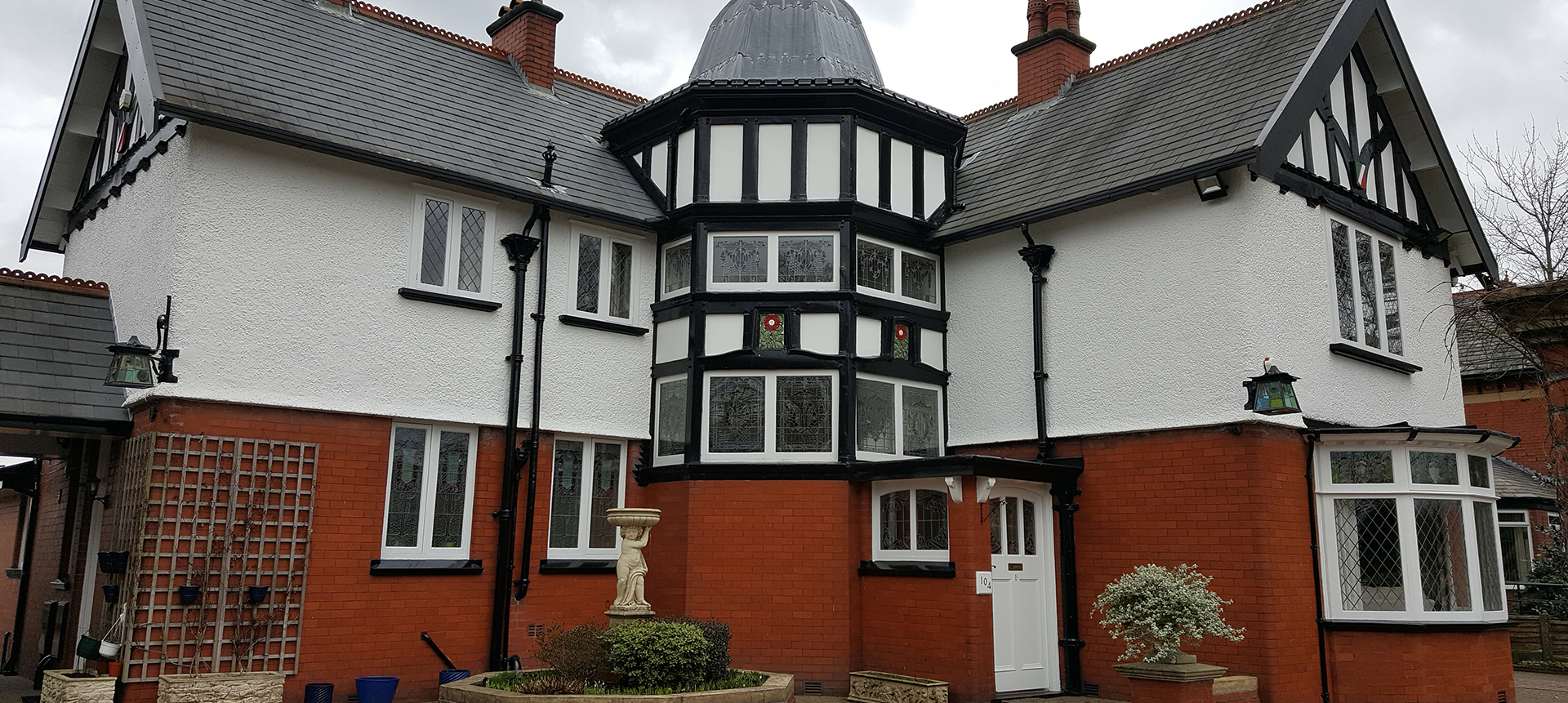 Specialising in all aspects of painting and decorating